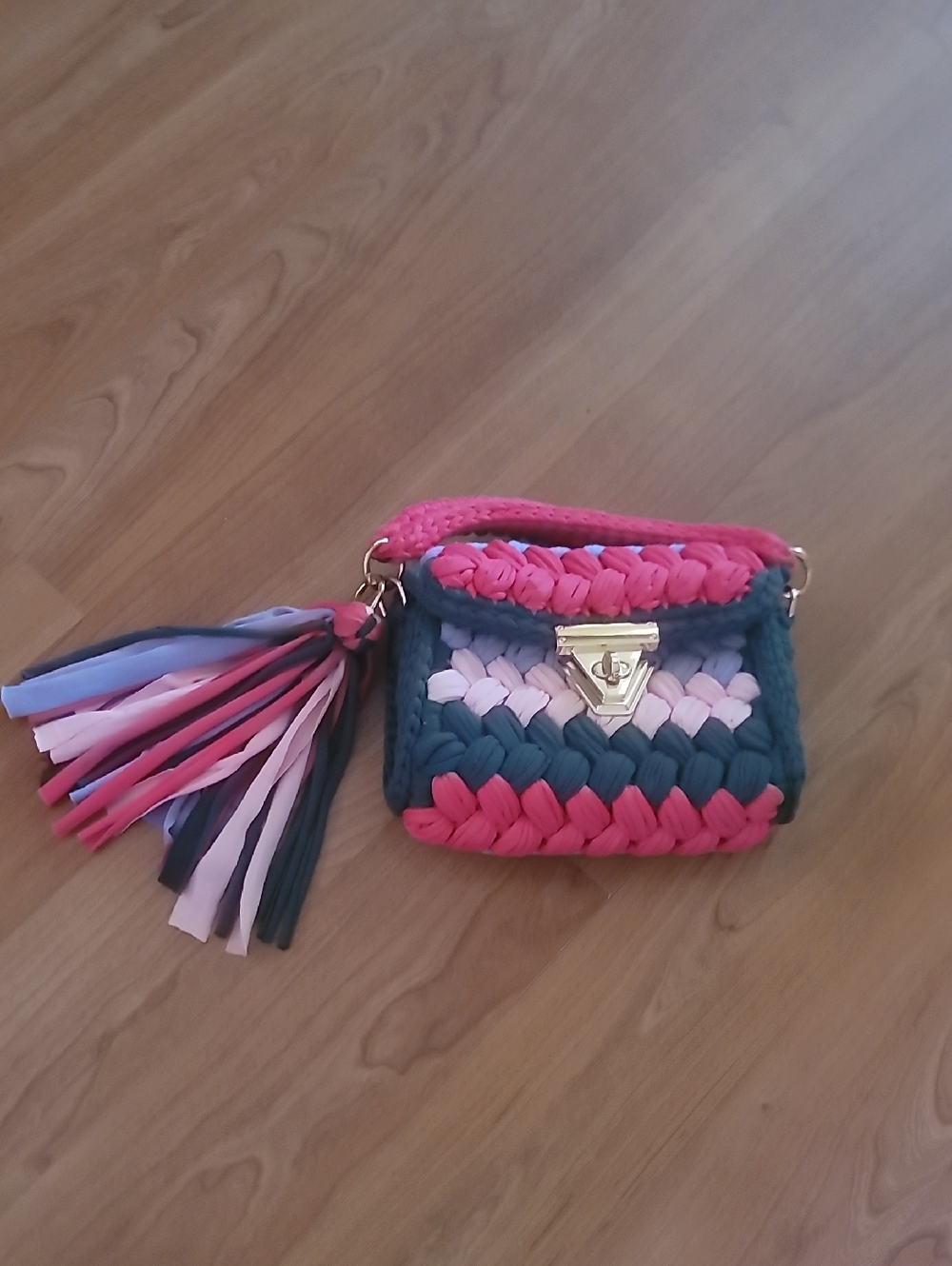 Boutique 9 Pink Navy Multicolor Woven Mini Crossbody with Tassel